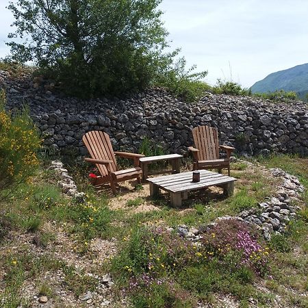 Un Petit Coin De Paradis Orpierre Zewnętrze zdjęcie